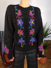Load image into Gallery viewer, Vintage 100% wool sweater flower floral embroidery black winter knit knitted pullover jumper S