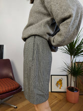 Load image into Gallery viewer, Vintage Luisa Spagnoli wool tartan checker check mini skirt grey designer made in Italy IT44