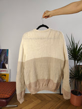 Load image into Gallery viewer, Vintage sweater cable knit cream white plain knitted pullover jumper long arms women M