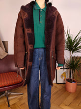Load image into Gallery viewer, Vintage genuine shearling leather coat hood hoodie red brown sheepskin lambskin suede sherpa Italy IT46 S-M