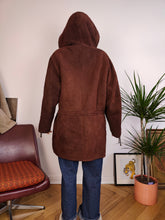 Load image into Gallery viewer, Vintage genuine shearling leather coat hood hoodie red brown sheepskin lambskin suede sherpa Italy IT46 S-M