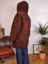 Load image into Gallery viewer, Vintage genuine shearling leather coat hood hoodie red brown sheepskin lambskin suede sherpa Italy IT46 S-M