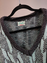 Load image into Gallery viewer, Vintage Benetton Shetland pure new wool sweater knit grey blue pattern fall winter knitted pullover jumper V neck M