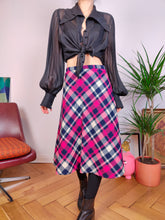 Load image into Gallery viewer, Vintage wool plaid skirt tartan check checker pink white pattern midi long XS