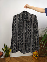 Load image into Gallery viewer, Vintage viscose blouse black white art stripe print pattern long sleeve button up women 44 M