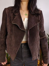Load image into Gallery viewer, Vintage 100% suede leather jacket brown short crop biker Rosalbar Valentini Italy 42 S