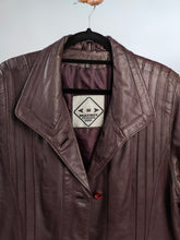 Load image into Gallery viewer, Vintage 100% nappa leather coat burgundy red purple jacket women Matrix 44 M
