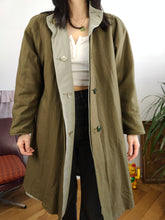 Load image into Gallery viewer, Vintage 2-in-1 reversible trench coat light green khaki lining lined midi mid long women M-L