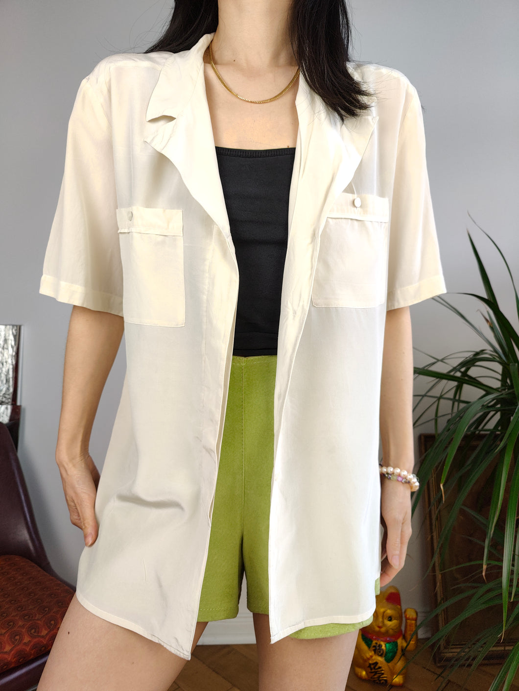 Vintage 100% silk shirt blouse white short sleeve button up plain women M-L