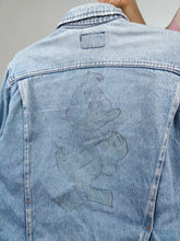 Load image into Gallery viewer, Vintage 90s denim jacket Rifle jeans light blue back print cartoon duck animal women S-M