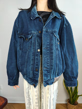 Load image into Gallery viewer, Vintage 90s Wampum denim jacket trucker dark blue jeans women men unisex L-XL