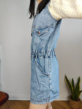 Load image into Gallery viewer, Vintage denim dungaree jeans blue shorts overall jumpsuit Squaw made in Italy women M
