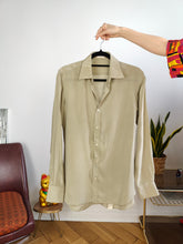 Load image into Gallery viewer, Vintage 100% silk blouse mint sage green long sleeve button up plain G Patrick S