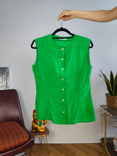 Load image into Gallery viewer, Vintage silk sleeveless top button up green women S