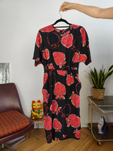 Load image into Gallery viewer, Vintage silk dress strawberry fruit black red print pattern M