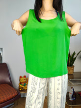Load image into Gallery viewer, Vintage silk sleeveless tank top blouse vest green Cocoon women M-L