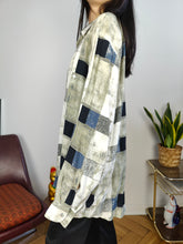 Load image into Gallery viewer, Vintage 100% viscose shirt print art pattern white green grey men unisex 41/42 L