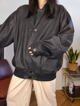 Load image into Gallery viewer, Vintage 100% leather bomber jacket black coat Christ unisex women men XL-XXL