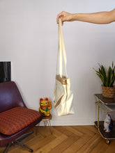 Load image into Gallery viewer, Vintage leather bag beige off white brown shoulder shopper tote bag M.C.