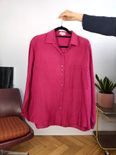 Load image into Gallery viewer, Vintage silk shirt blouse M-L | pink long sleeve button up plain Fabiani women