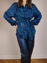Load image into Gallery viewer, The Blue Shiny Pattern Blouse | Vintage black blue crazy pattern print shiny glitter long sleeve waist band M