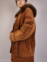 Load image into Gallery viewer, The Brown Suede Leather Hoodie Jacket | Vintage real suede leather fluffy fur hoodie padded coat M