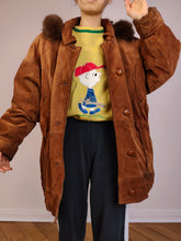 Load image into Gallery viewer, The Brown Suede Leather Hoodie Jacket | Vintage real suede leather fluffy fur hoodie padded coat M