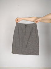 Load image into Gallery viewer, Second hand Max & Co wool brown checker pattern pencil skirt 36 S