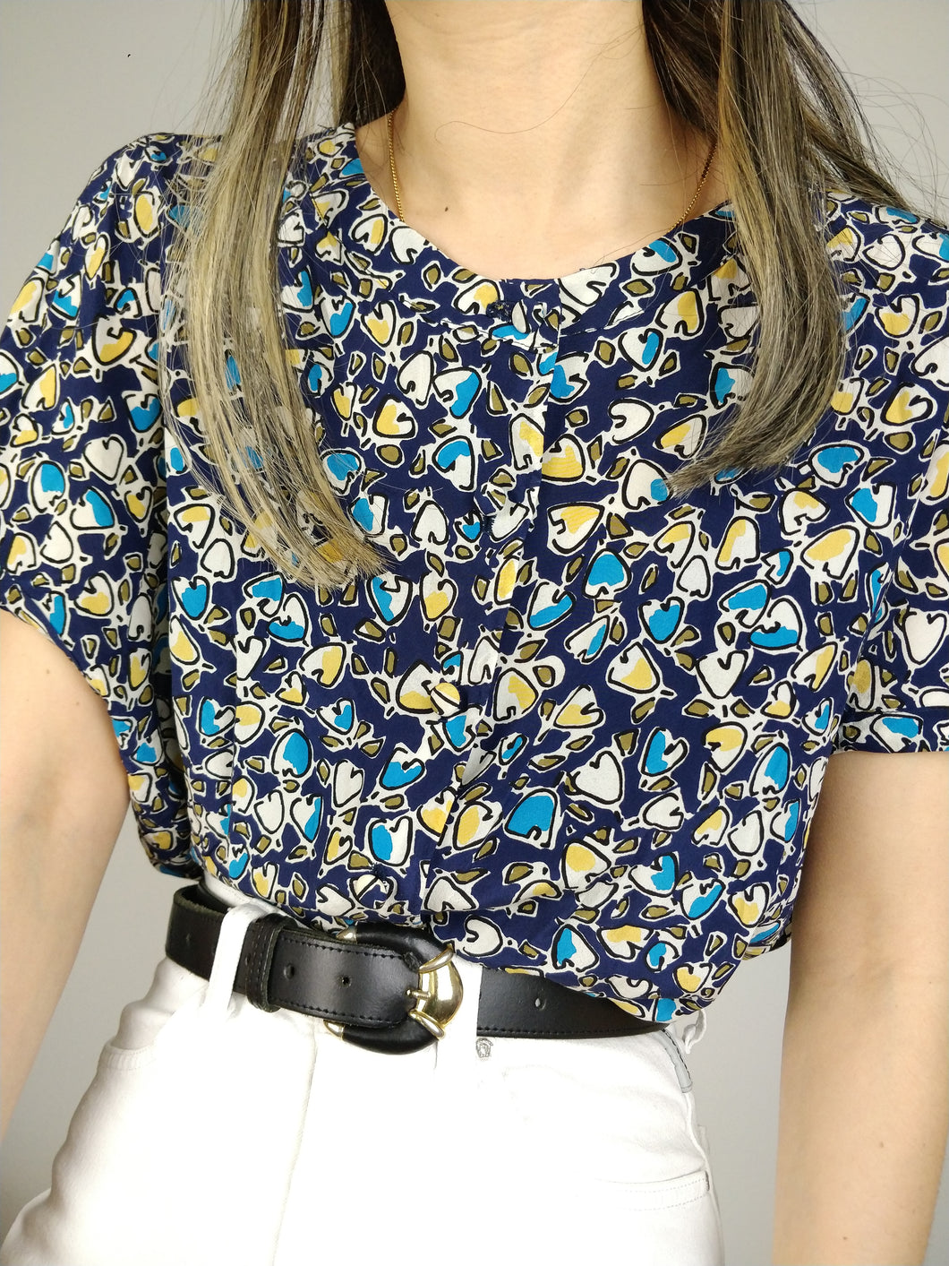 The Heart Breaker | Vintage crazy pattern hearts blue yellow short sleeve shirt blouse M