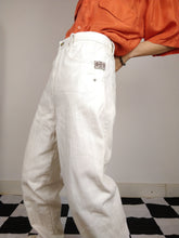 Load image into Gallery viewer, The White Jeans | Vintage white high waist denim mom jeans pants M