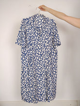 Load image into Gallery viewer, The Blue Bird | Vintage blue white print abstract pattern midi dress pleated M-L