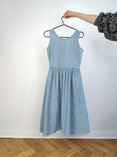 Load image into Gallery viewer, The Sleeveless Embroidery Denim Dress | Vintage light blue jeans embroidered spring summer midi XS

