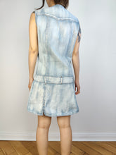 Load image into Gallery viewer, The Wrangler Light Blue Denim Mini dress | Vintage Y2K light white wash jeans spring summer short low waist skirt dress M
