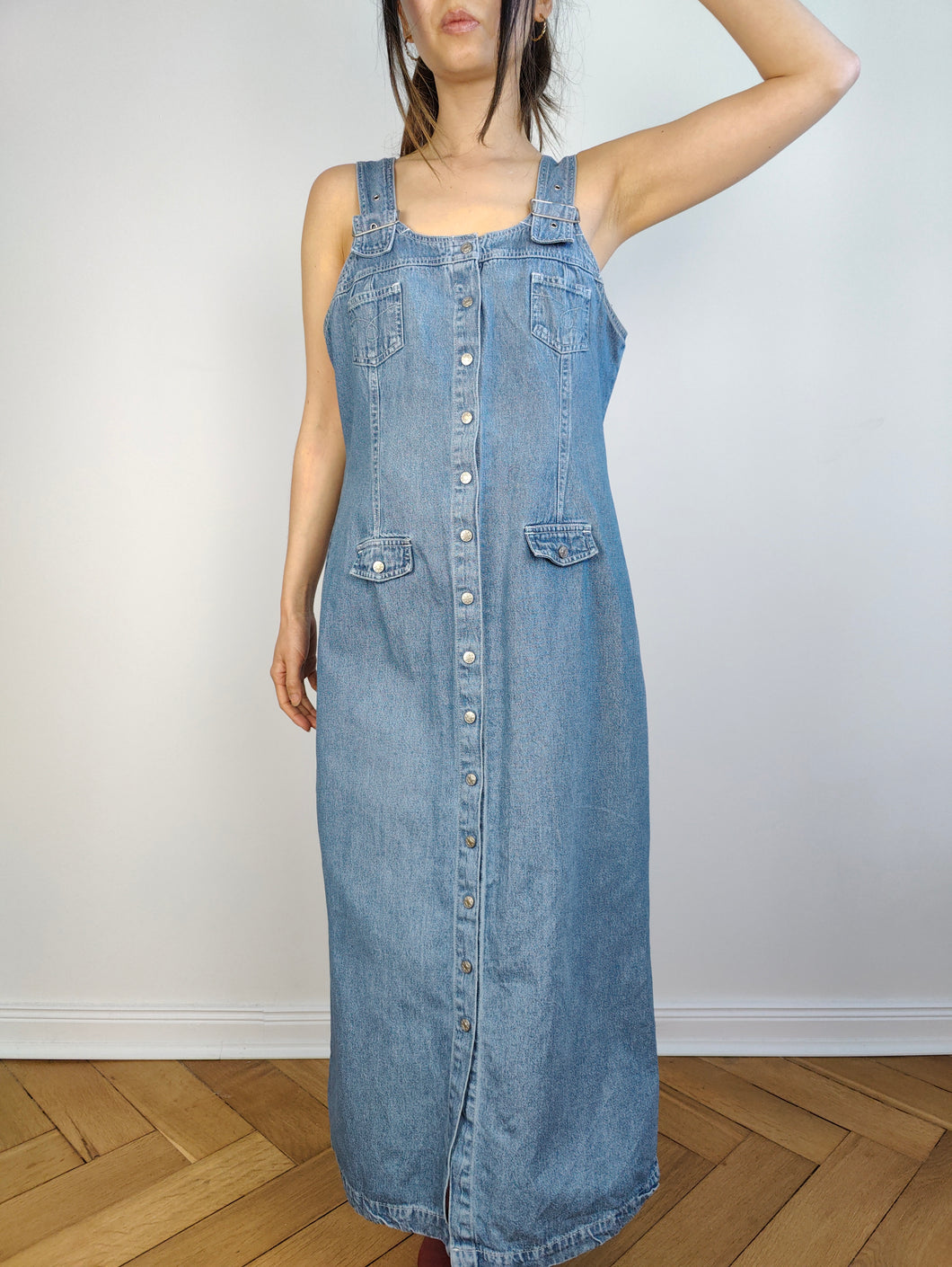 Das Latzhosen-Maxi-Jeanskleid | Vintage 90er Jahre John Baner Overall hellblaue Jeans Frühling Sommer langes gerades Kleid SM
