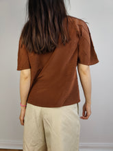 Load image into Gallery viewer, The Silk Brown Plain Short Sleeve Blouse | Vintage Diva structural stripes shirt women top S

