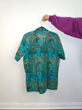 Load image into Gallery viewer, The Cotton Butterfly Jungle Print Shirt | Vintage blue green turquoise animal short sleeve pattern blouse women L unisex men M
