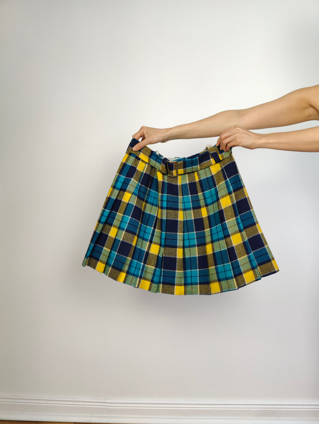 The Yellow Blue Tartan Mini Skirt | Vintage checker pattern plaid kilt school mini skirt S