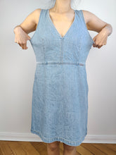 Load image into Gallery viewer, The Calvin Klein Light Blue Denim Mini Dress | Preloved Second Hand CK Jeans spring summer short sleeveless M
