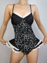 Load image into Gallery viewer, The Swimming Suit Ruffles Black and White Flower Print | Vintage second hand floral pattern bathing swim wear top M
