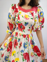 Load image into Gallery viewer, The Linen Cottagecore Flower White Red Dress | Vintage puff sleeves Austrian Hasegg Dirndl folk romantic XS-S EU36
