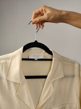 Load image into Gallery viewer, The Silk Cream Plain Long Sleeve Blouse | Vintage Karel 100% silk shirt women EU 40 M
