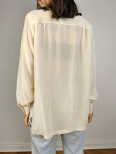 Load image into Gallery viewer, The Silk Cream Plain Long Sleeve Blouse | Vintage Karel 100% silk shirt women EU 40 M
