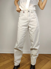 Load image into Gallery viewer, The White Grey Cotton Mom Trousers | Vintage Janet by Annabelle high waist mom jeans relaxed fit pants 30/30 M
