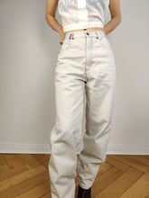 Load image into Gallery viewer, The White Grey Cotton Mom Trousers | Vintage Janet by Annabelle high waist mom jeans relaxed fit pants 30/30 M
