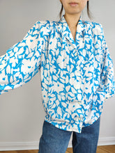Load image into Gallery viewer, The Floral White Blue Pattern Blouse | Vintage flower print big balloon sleeves feminine blouse M-L
