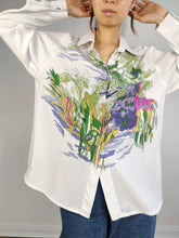 Load image into Gallery viewer, The White Peacock Print Blouse | Vintage Tru Blouse made in Italy viscose long sleeve animal shirt IT44 M
