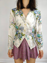 Load image into Gallery viewer, The Romantic White Floral Pattern Blouse | Vintage flower print feminine blouse fitted waist S
