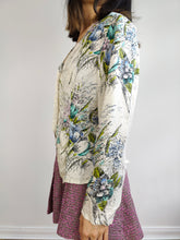 Load image into Gallery viewer, The Romantic White Floral Pattern Blouse | Vintage flower print feminine blouse fitted waist S
