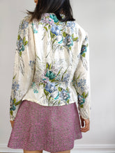 Load image into Gallery viewer, The Romantic White Floral Pattern Blouse | Vintage flower print feminine blouse fitted waist S
