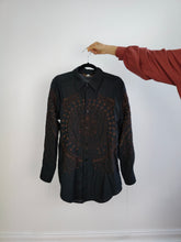 Load image into Gallery viewer, The Class Roberto Cavalli Linen Embroidery Shirt | Vintage designer brown ethno embroidered long sleeve shirt D M-L
